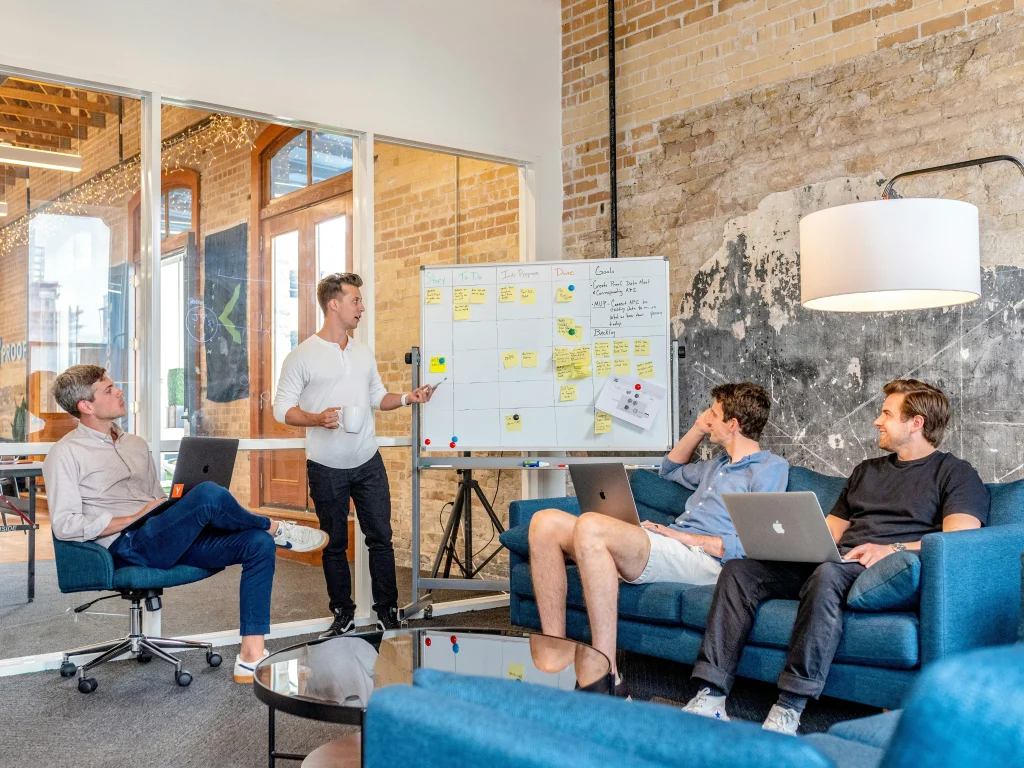 Quand un CTO doit-il envisager d&rsquo;externaliser ses développements ?